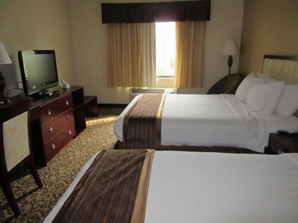 Baymont by Wyndham Columbia Fort Jackson image 3